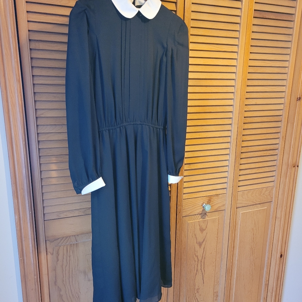 VTG Saint Jacques Paris Black & White Long Sleeve Pleated Dress